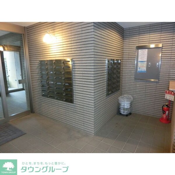 その他(１階集合ポスト、掲示板)
