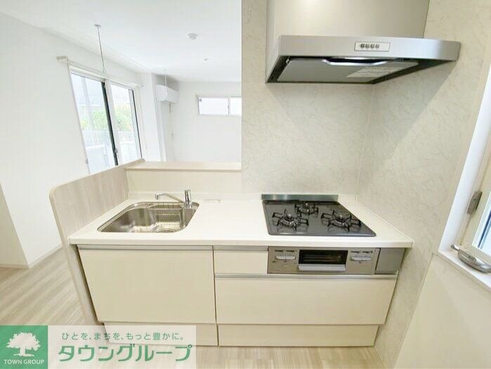 物件内観写真3　(お部屋探しは株式会社　タウンハウジング　までお気軽にお問合…)