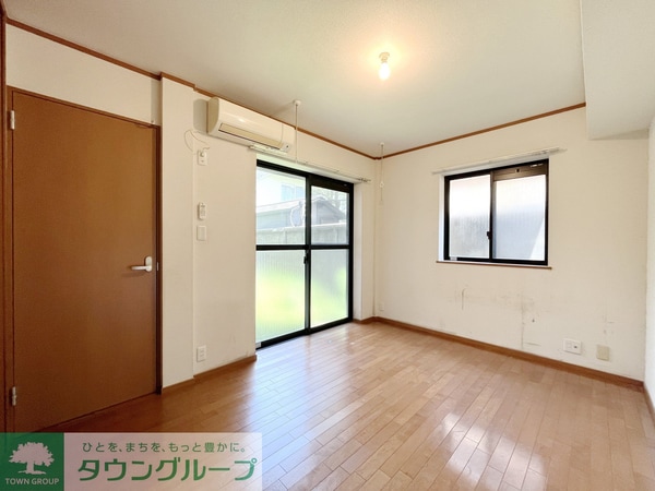 寝室(★タウンハウジング五反田店取扱い★)