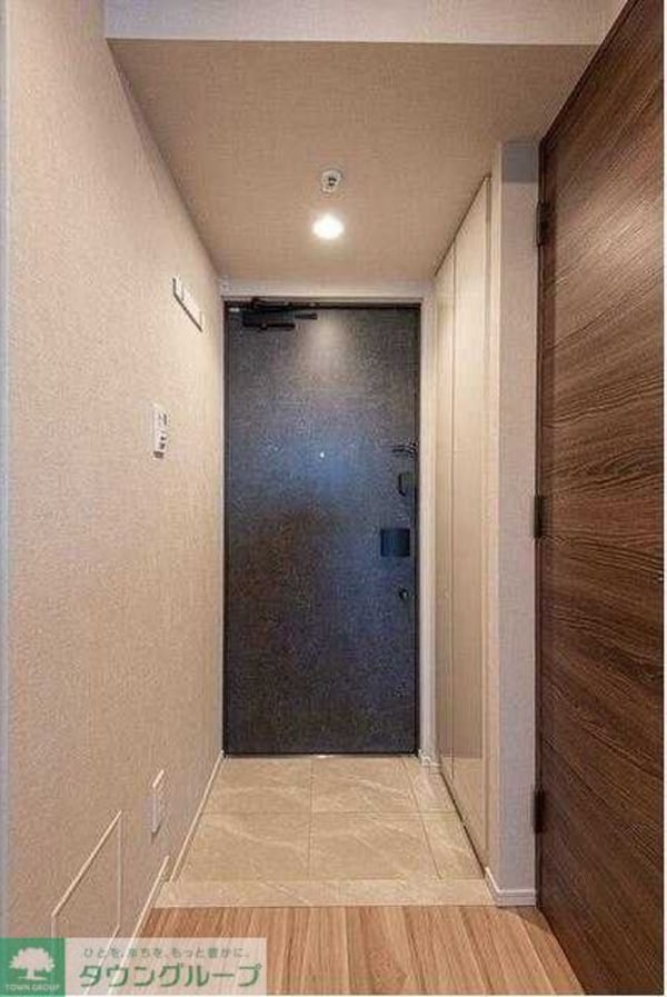 玄関(お部屋探しは株式会社　タウンハウジング　までお気軽にお問合…)
