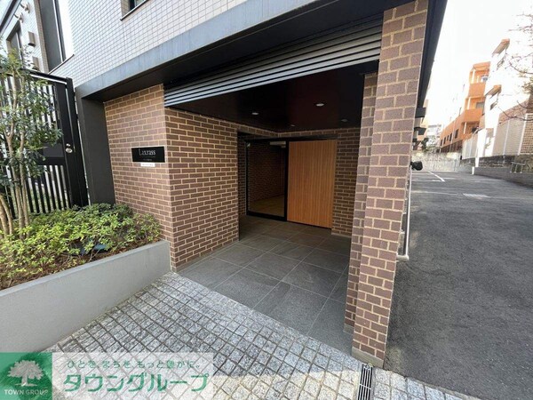 エントランス(エントランス)