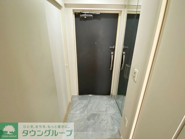 玄関(お部屋探しは株式会社　タウンハウジング　までお気軽にお問合…)