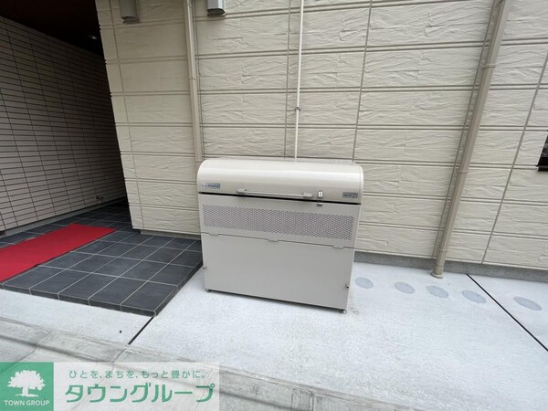 設備(ゴミストッカー)