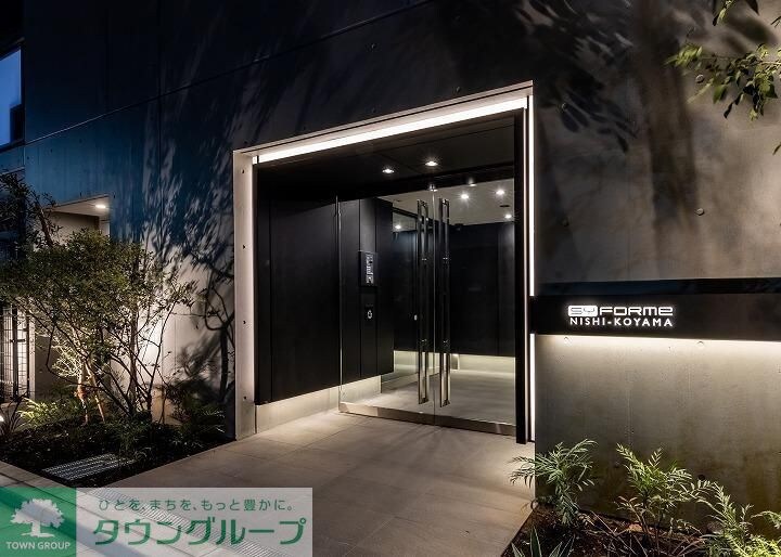 物件内観写真5　(エントランス)