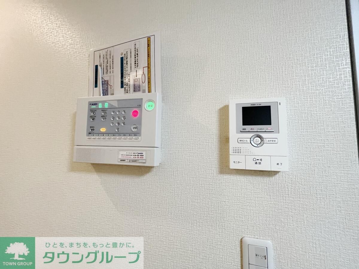 物件内観写真12　(モニターホン)