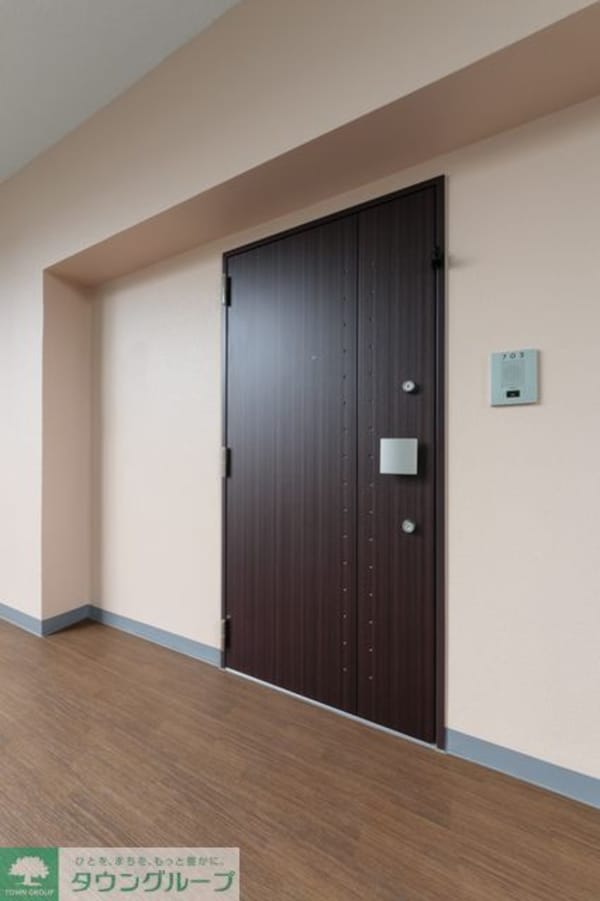 玄関(※写真は同タイプ住戸です。)