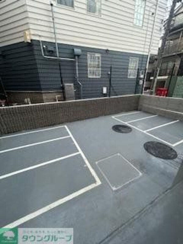 駐車場(バイク置き場)