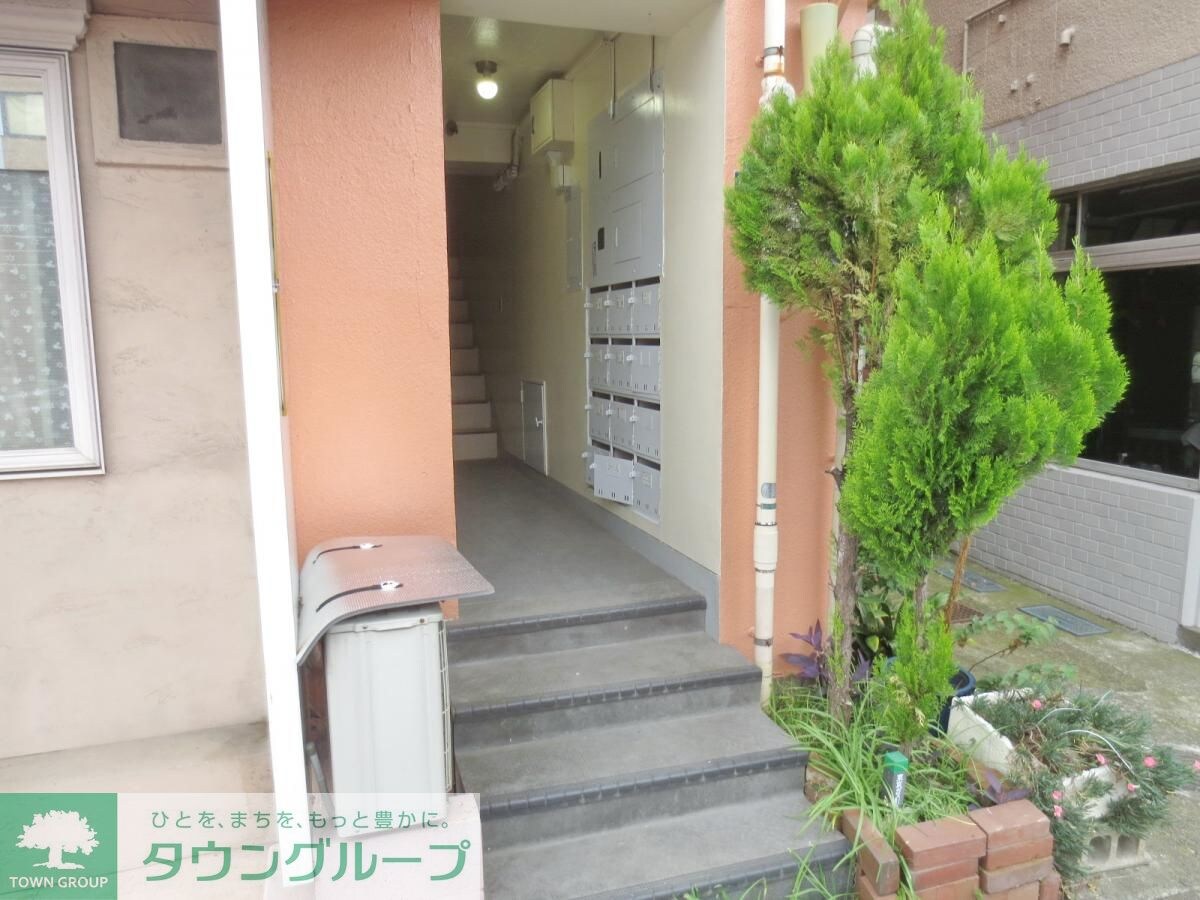 物件内観写真8　(エントランス)