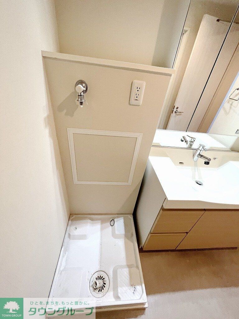 物件内観写真11　(洗濯機置き場)