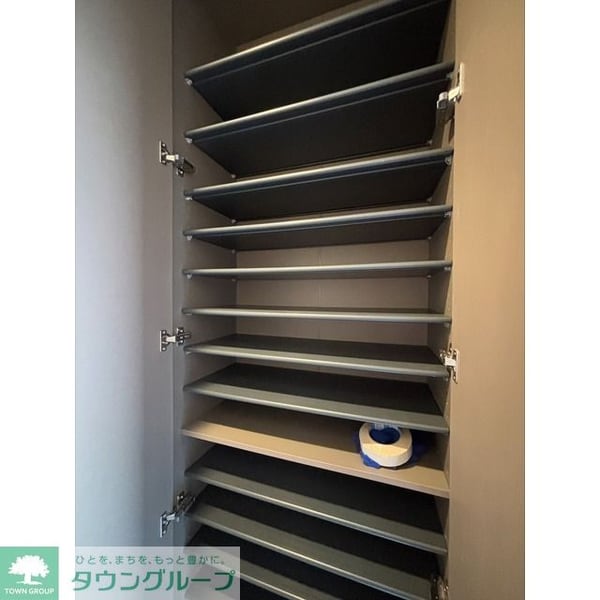 玄関(シューズボックス)