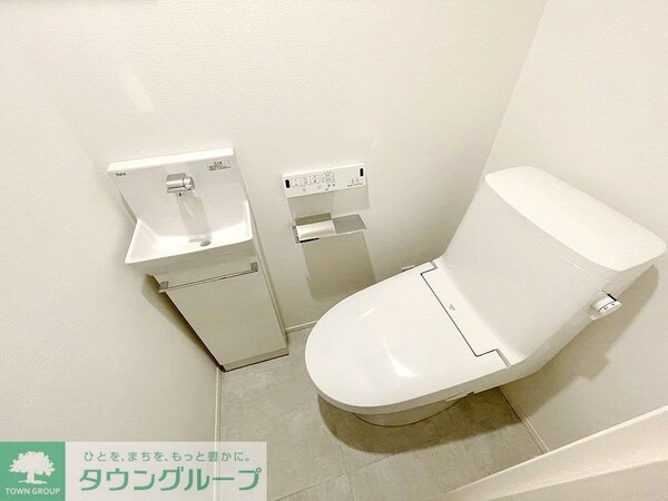 トイレ(お部屋探しは株式会社　タウンハウジング　までお気軽にお問合…)