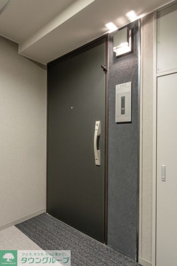 玄関(※写真は同タイプ住戸です。)