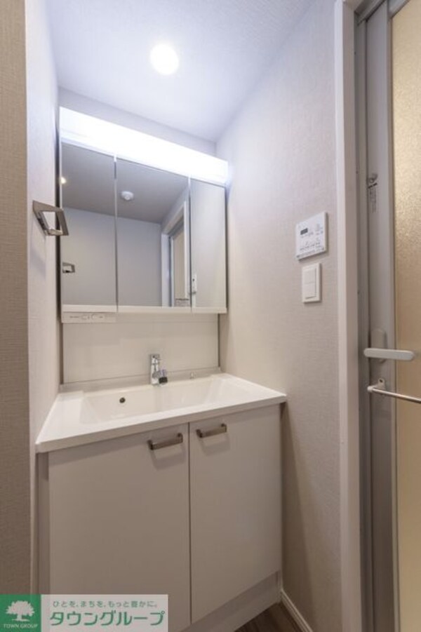 洗面(※写真は同タイプ住戸です。)