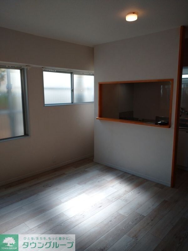 リビング・居室(★事務所・店舗利用可★2017年リフォーム済み住戸★)