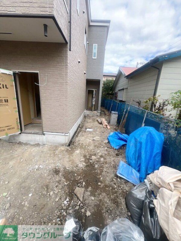 エントランス(庭)