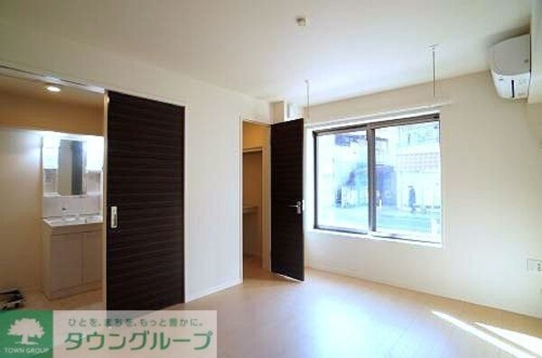 リビング・居室(【初期費用分割・クレカ対応】一都三県のお部屋探しは2025…)