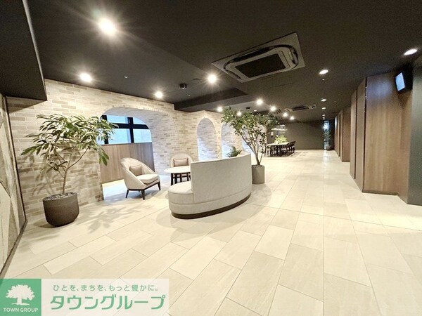 ロビー(部屋探しは株式会社　タウンハウジング　までお気軽にお問合せ…)