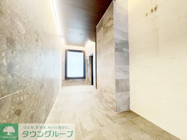 ロビー(部屋探しは株式会社　タウンハウジング　までお気軽にお問合せ…)