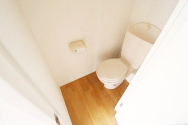 トイレ(トイレ)