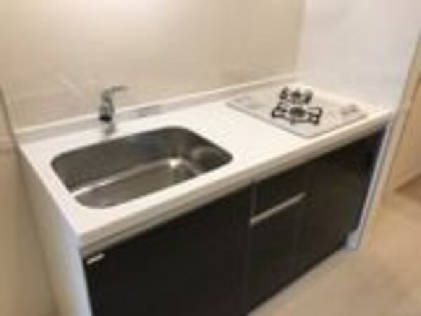 キッチン(反転参考写真)