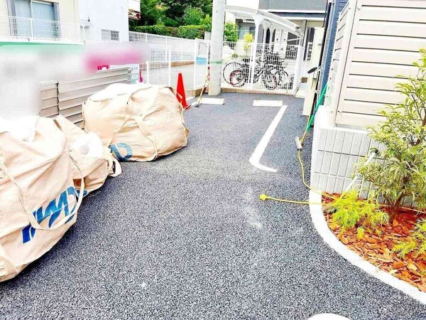 駐車場(駐車場)