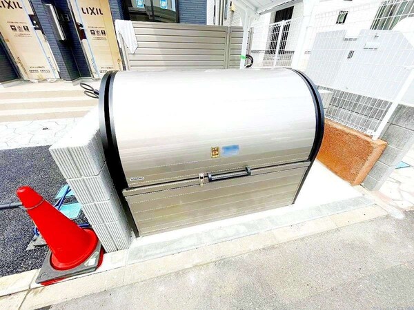 共有部分(ゴミ置き場)