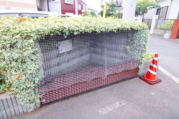 共有部分(ゴミ置き場)