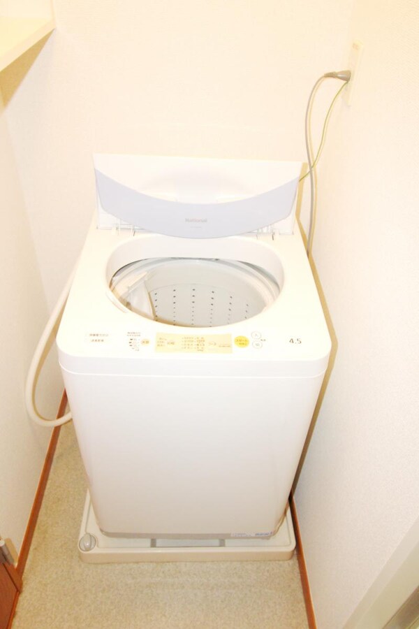 設備(洗濯機置き場)
