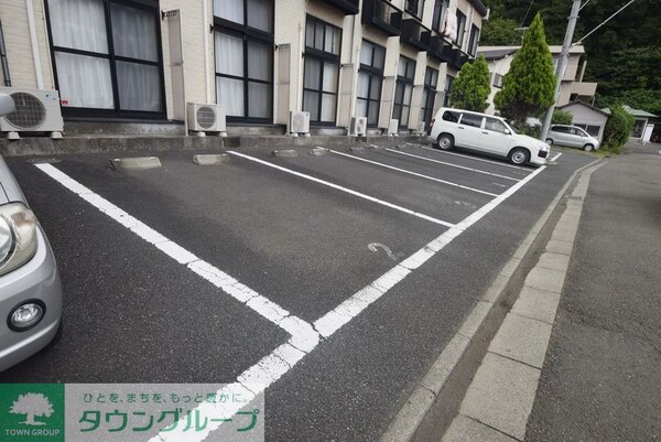 駐車場(駐車場)