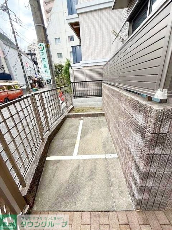 駐車場(庭)