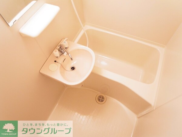 洗面(バス／シャワールーム等)