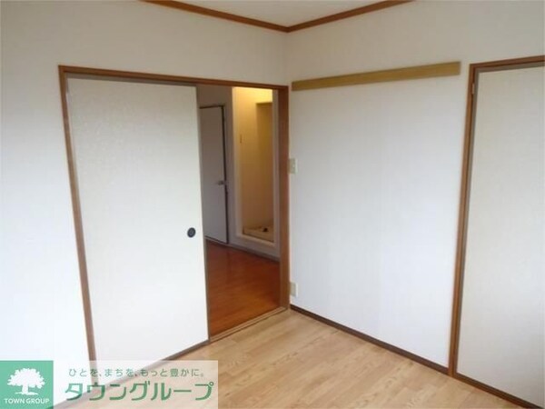 寝室(同物件別部屋参考)