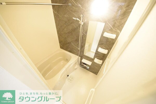 バス／シャワールーム等(バス／シャワールーム等)