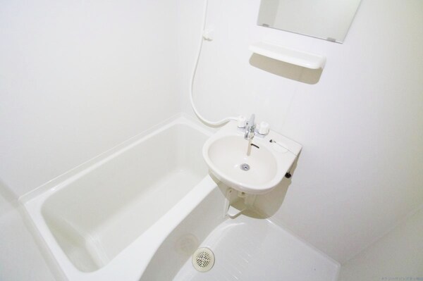 バス／シャワールーム等(★駐輪場完備★)