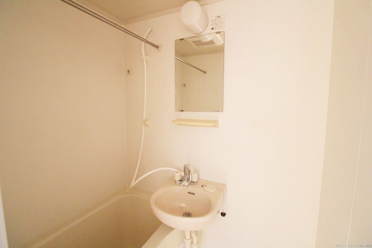 物件内観写真13　(★駐輪場完備★)