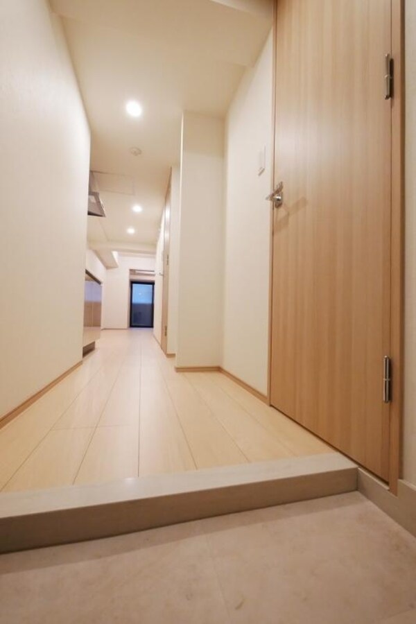 玄関(※別部屋参考画像)