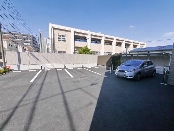 駐車場(駐車場)