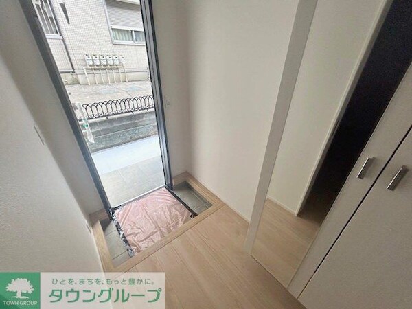 玄関(バルコニー)