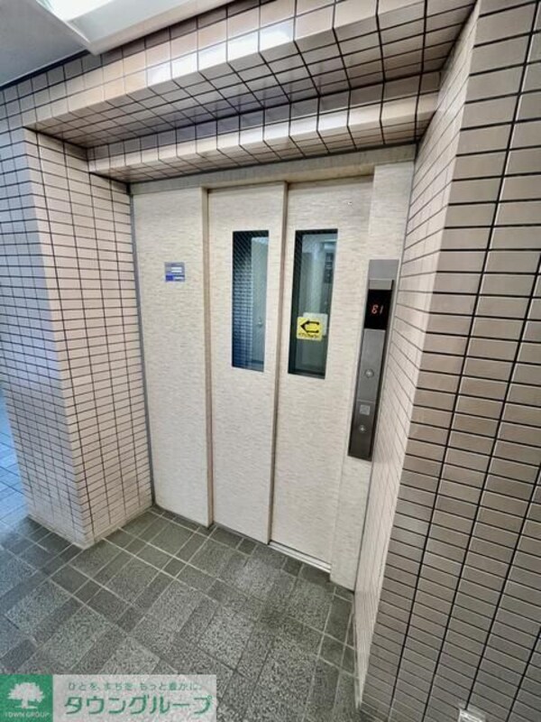 ロビー