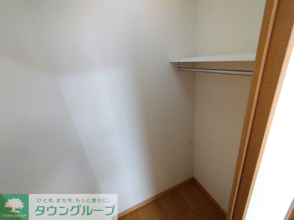 その他室内・内装(ウォークインクローゼット　照明付き)