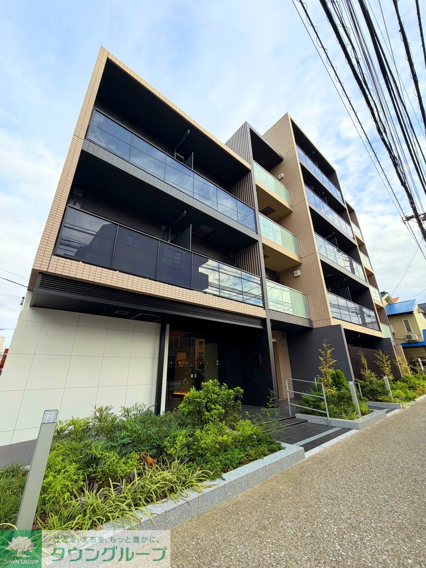 物件外観写真1　(外観)