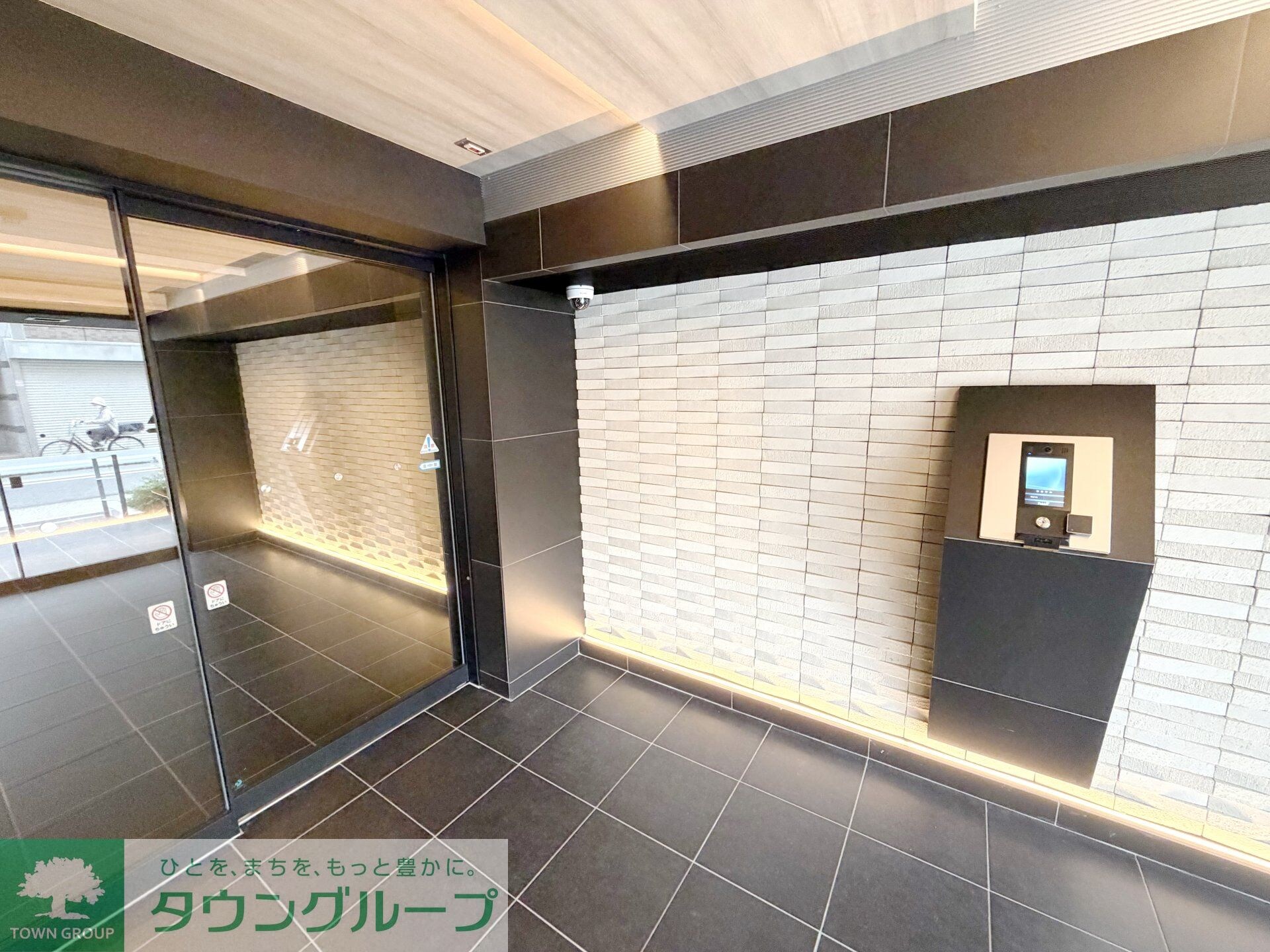 物件内観写真21　(エントランス)