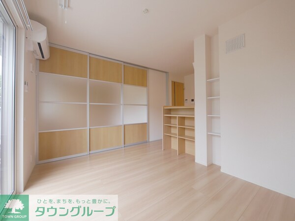 リビング・居室(★収納があるとお部屋をすっきり使えますね★)