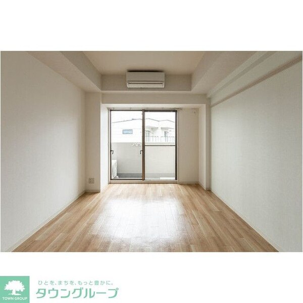 リビング・居室(※同系統別部屋です。)