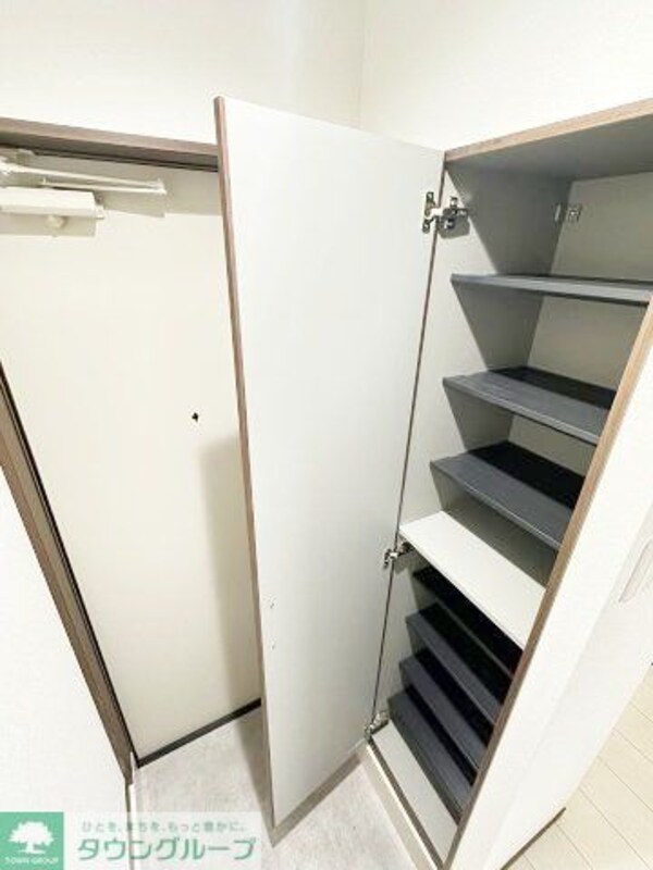 玄関(同施工タイプ)