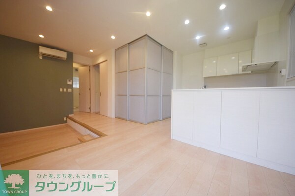 リビング・居室(★お部屋探しは株式会社タウンハウジング東京まで★)