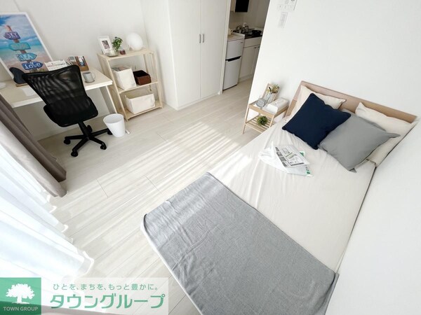 寝室(★お部屋探しは株式会社タウンハウジング東京まで★)