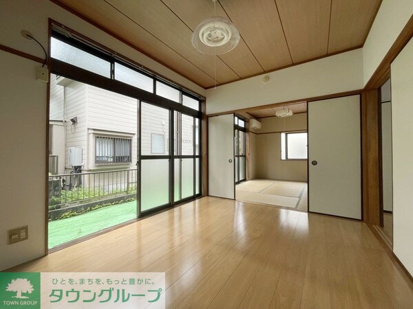 リビング・居室(同建物別号室参考写真)