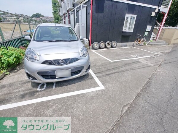 駐車場(★駐車場★)