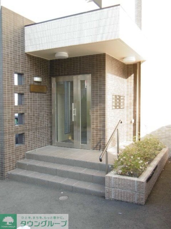 エントランス(★お部屋探しは、タウンハウジング多摩センター店へ★)